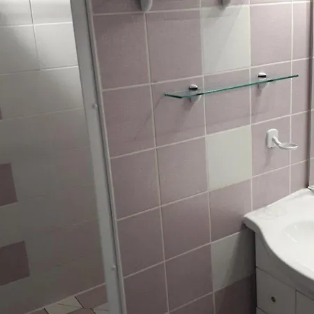 Studio 6 Pers. A Deux Pas Des Pistes Et Commerces - Balcon - Parking Gratuit - Fr-1-602-44